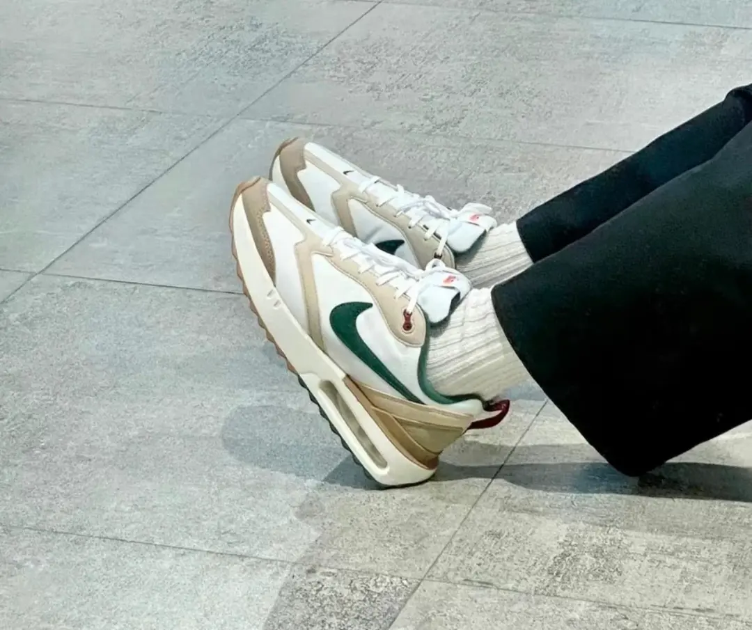 Giay Nike Air Max Dawn 'Khaki Gorge Green' FB7158-131