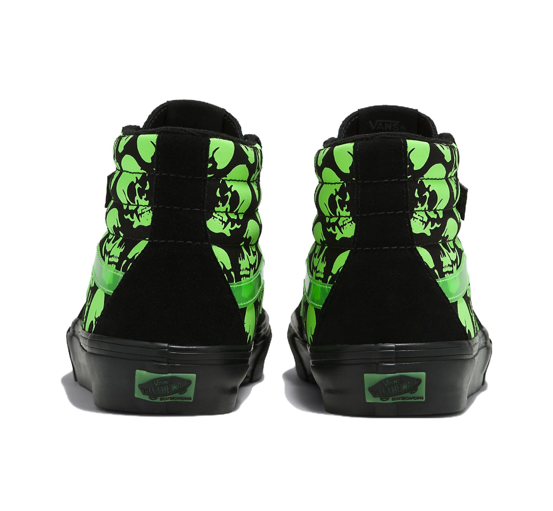 Giay Vans Sk8 Hi 'Glow Skulls' VN0A5FCC5QW