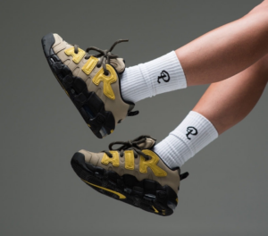 Giay Nike Air More Uptempo Low x AMBUSH 'Vivid Sulfur' FB1299-200