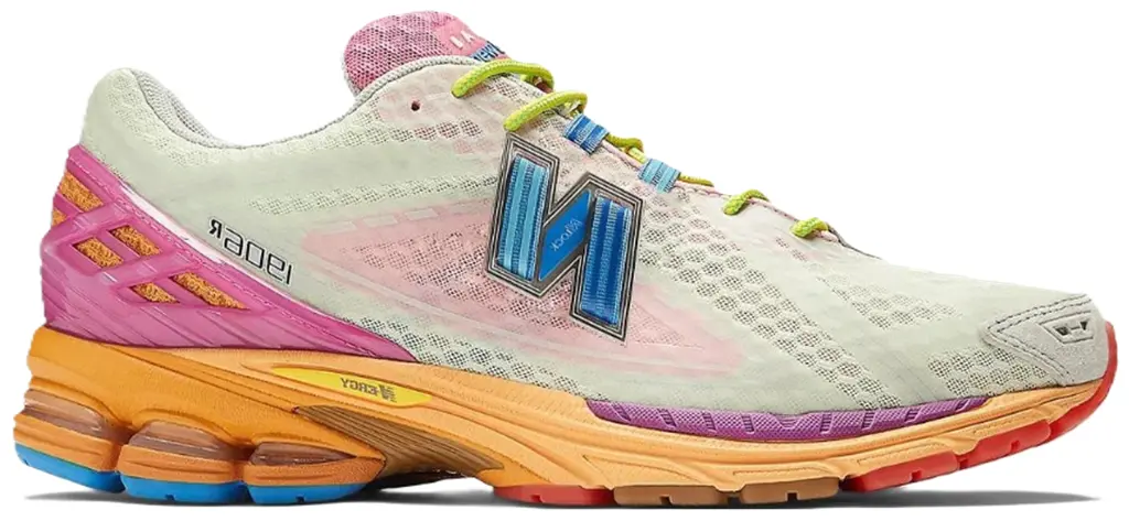 Giay New Balance 1906R 'Action Bronson' M1906RKL
