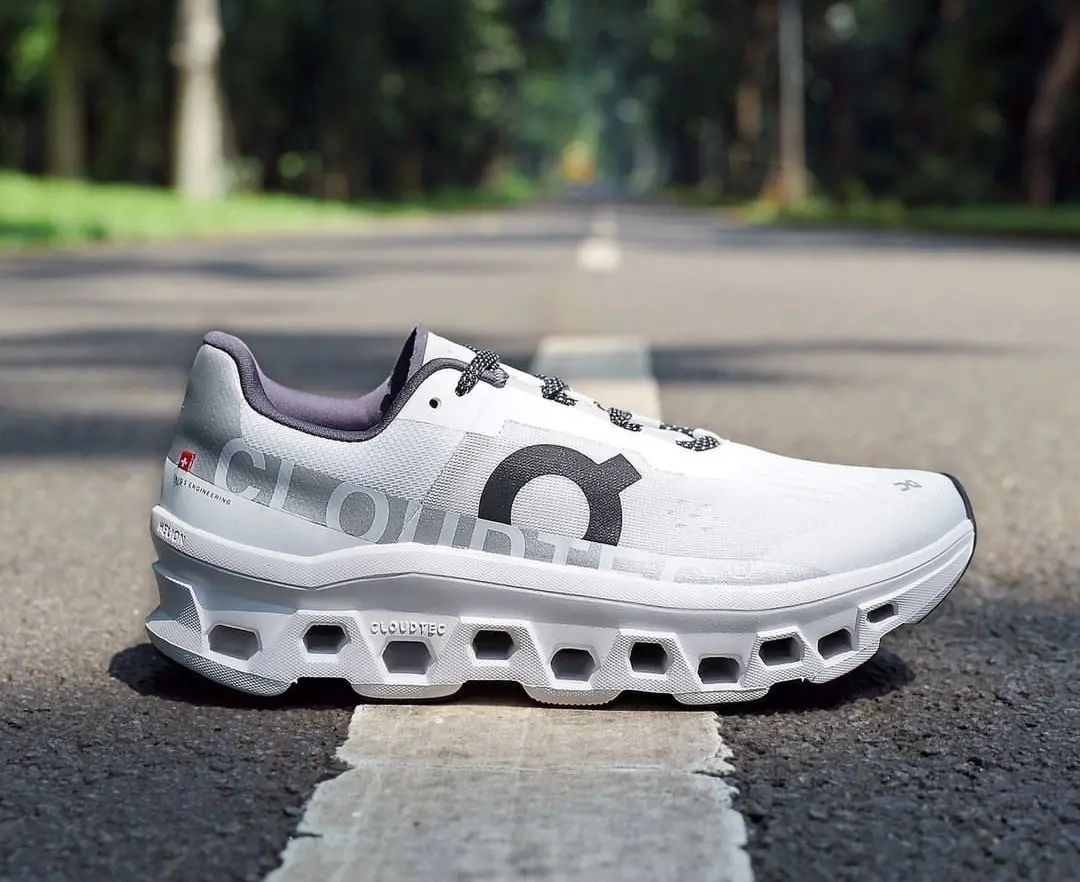 Giay On Running Cloudmonster 'All White' 61-98434