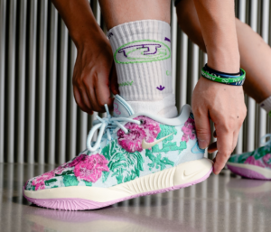 Giay Nike LeBron 21 PRM 'Pearl Of Z' FV7276-401