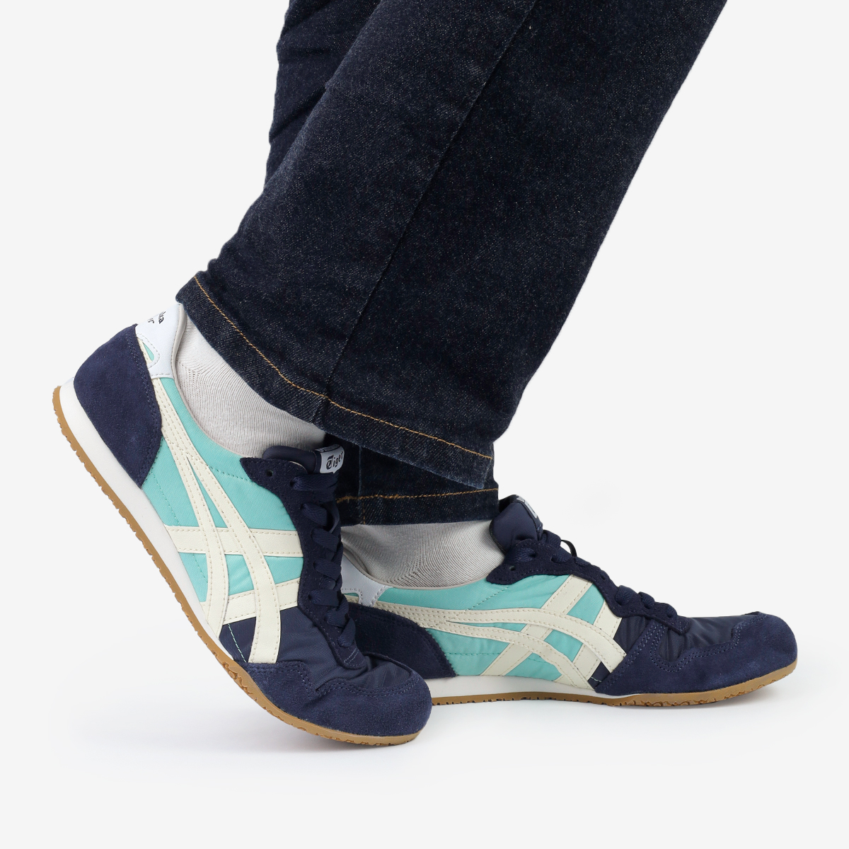 Giay Onitsuka Tiger Serrano 'Peacoat Ivory' 1183B400-408