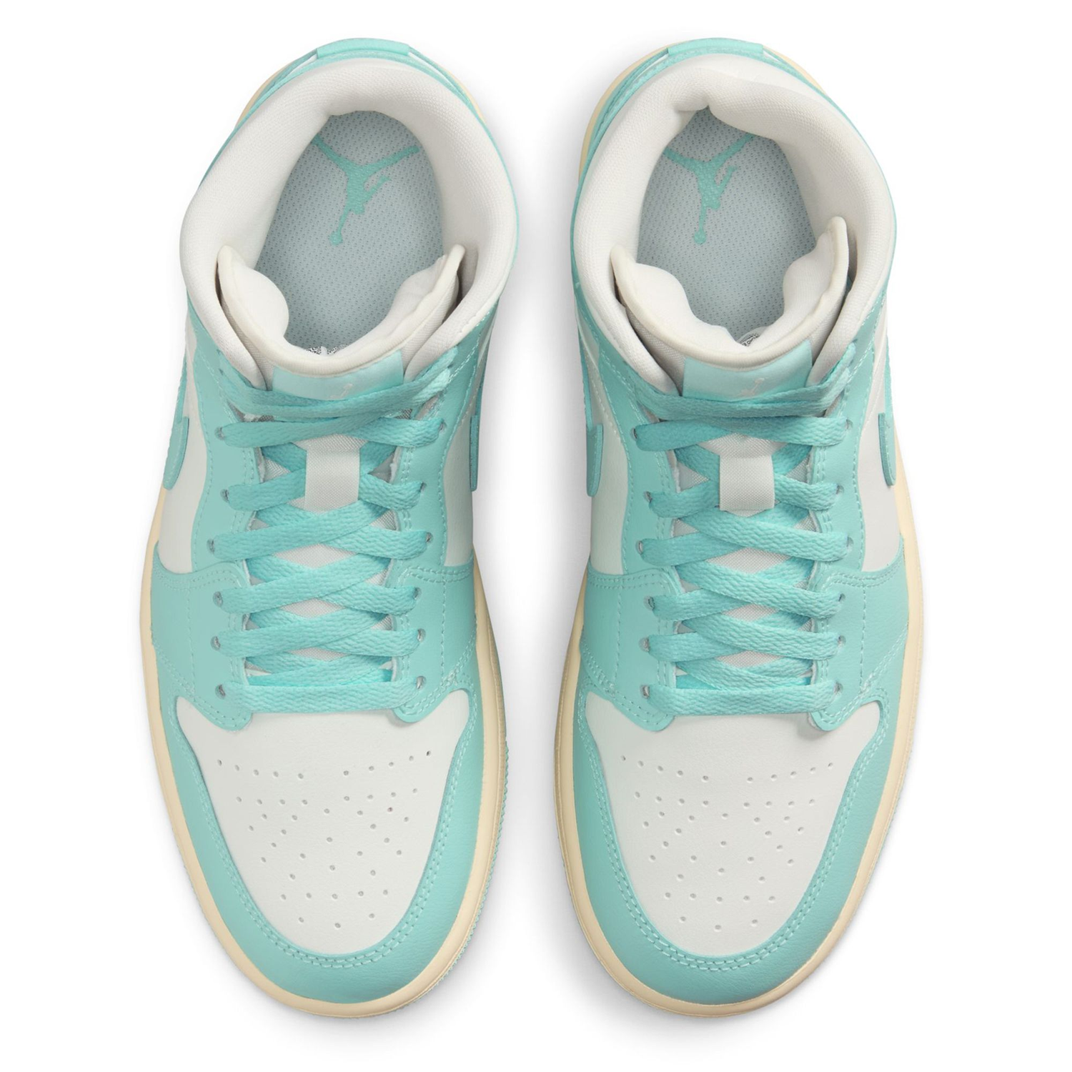 Giay Nike Air Jordan 1 Mid ‘Light Dew’ BQ6472-132