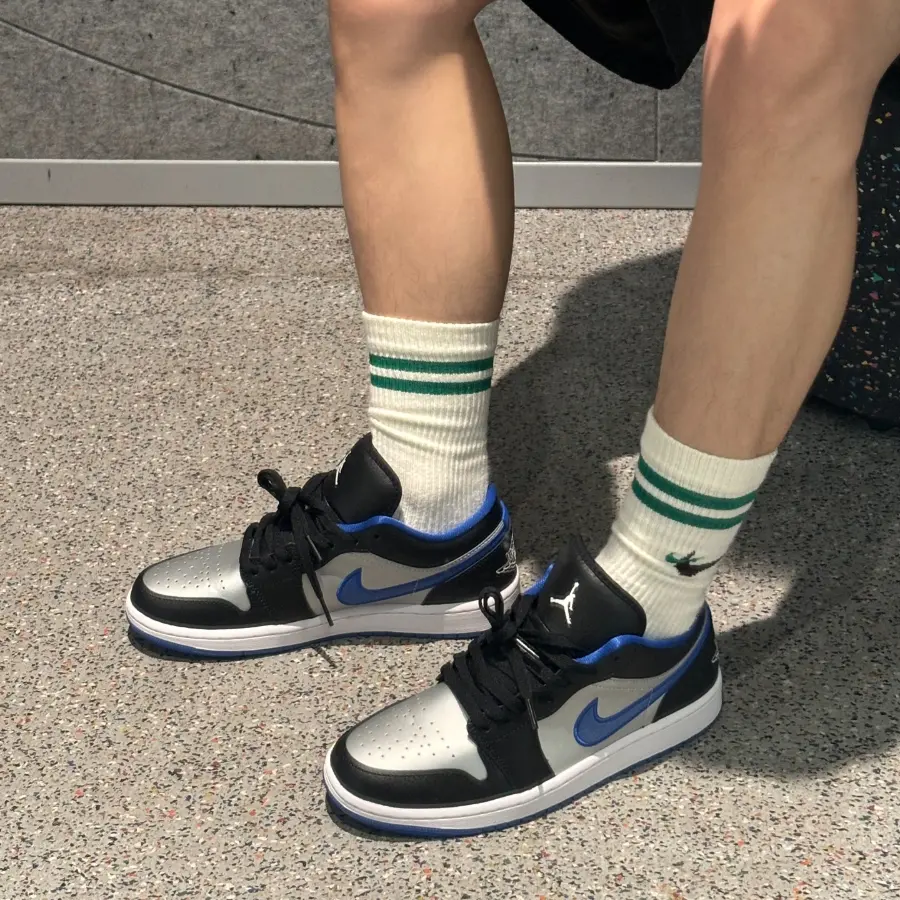 Giay Nike Air Jordan 1 Low 'Black Game Royal' 553558-007