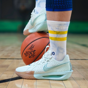 Giay Nike Air Zoom GT Cut 3 EP 'Shine Together' DV2918-300