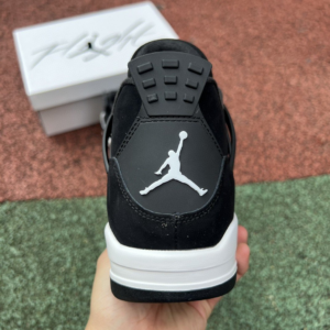 Giay Nike Air Jordan 4 Retro 'White Thunder' FQ8138-001