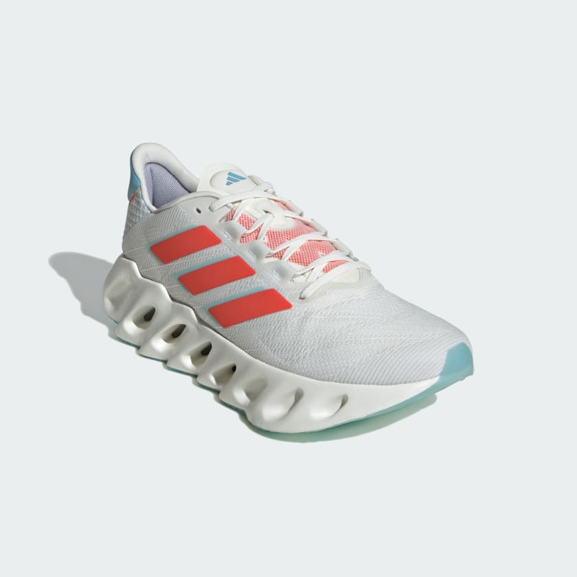 Giay Adidas Switch FWD 2 'White Red' IF6754