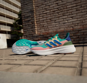 Giay Adidas Ultraboost 5 'Multicolor' IF1484