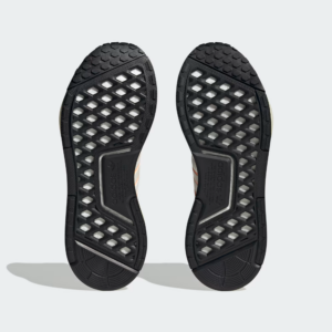 Giay Adidas Wmns NMD_R1 V3 'Off White Orange' HQ9116