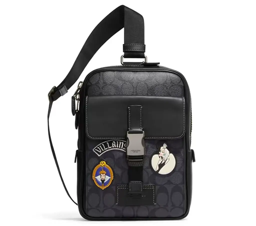 Tui Coach Pack x Disney 'Black' CC113-QBPHT