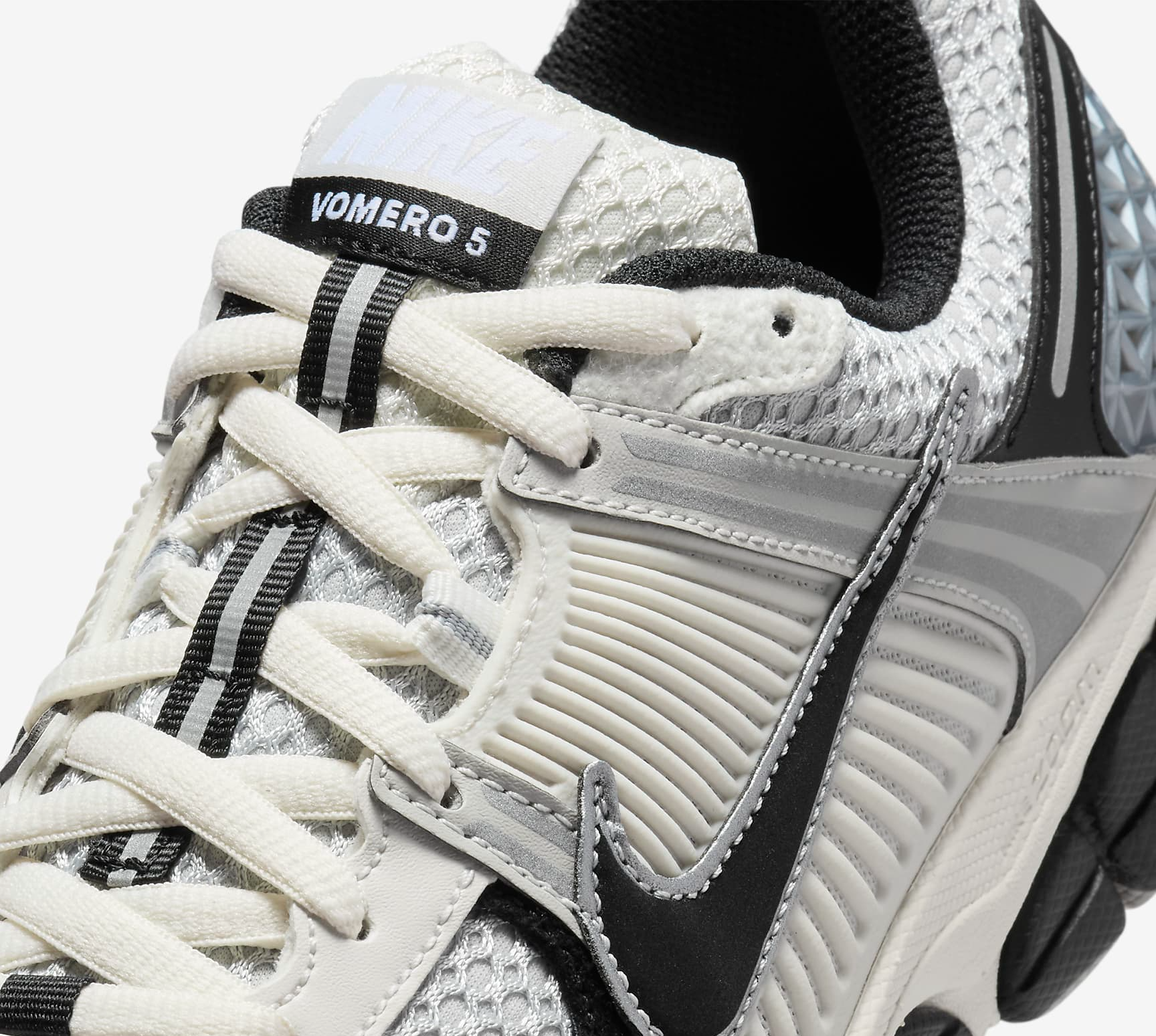 Giay Nike Air Zoom Vomero 5 'Photon Dust Black' HQ1182-001