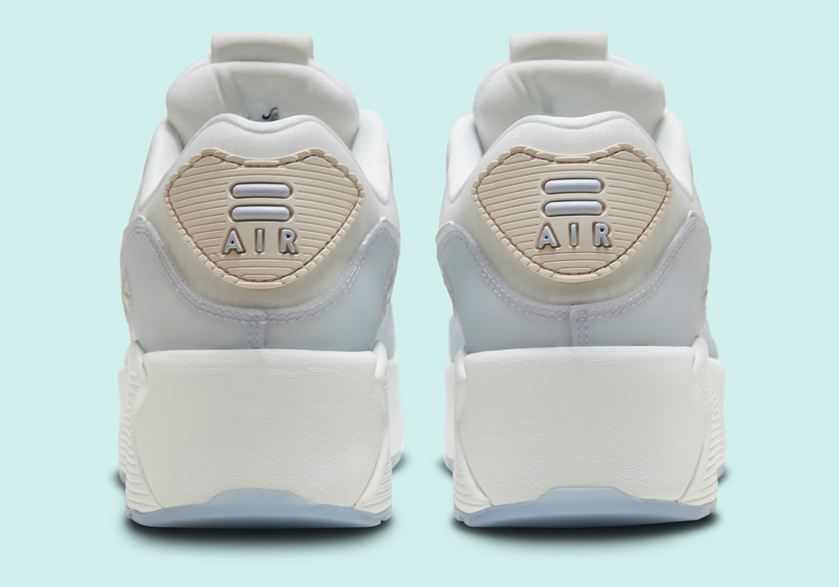 Giay Nike Air Max 90 LV8 'Glacier Blue' HF0782-100