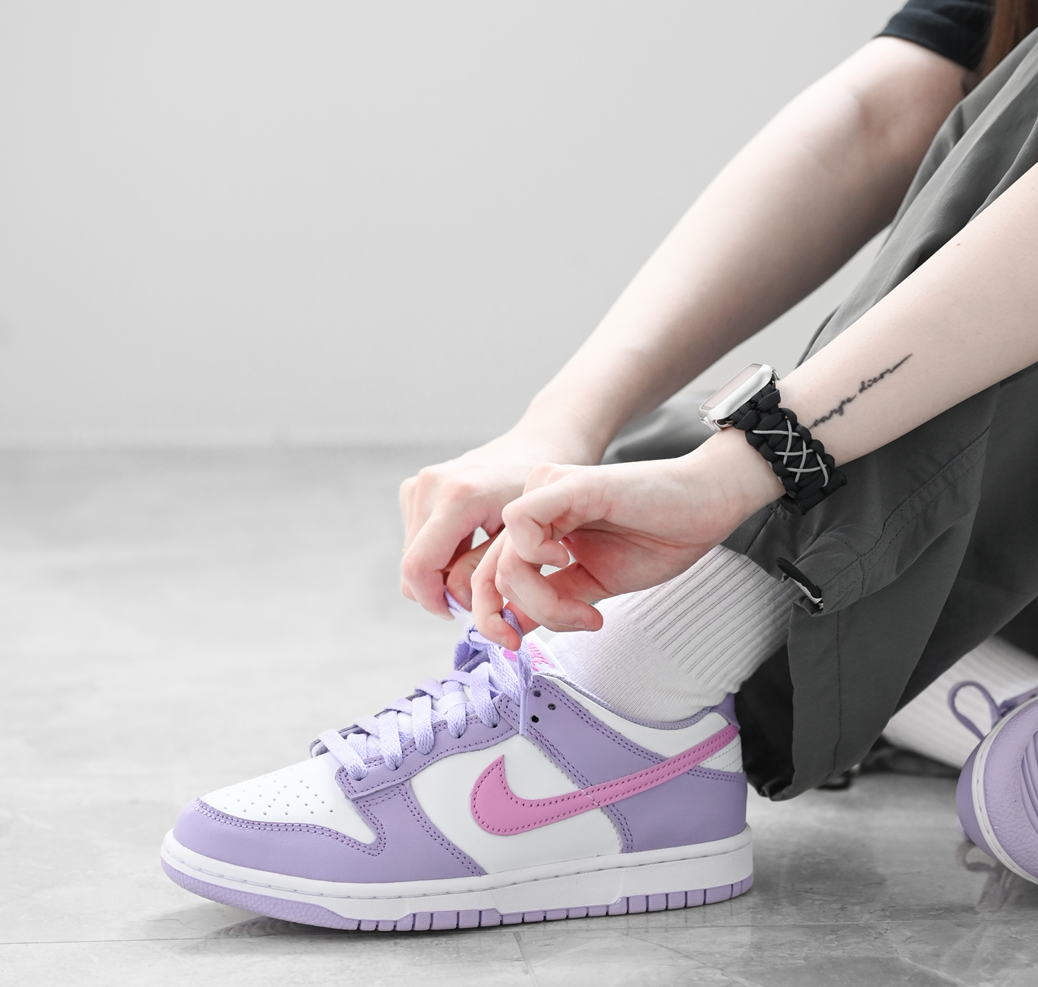 Alternative view of Giày Nike Dunk Low GS 'Lilac Bloom Pink' HQ1185-161