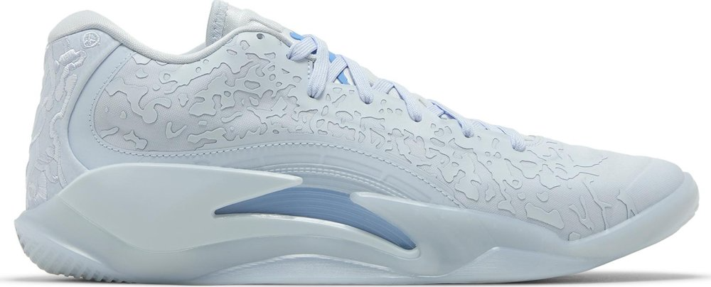 Giay Nike Air Jordan Zion 3 'Half Moon' DR0675-400