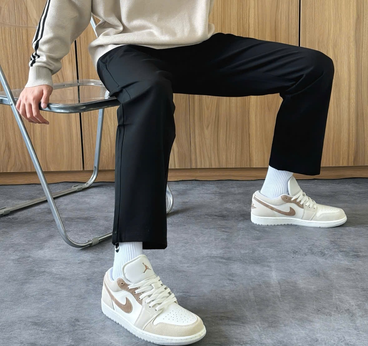 Giay Nike Air Jordan 1 Low 'Light Bone' HF1567-200