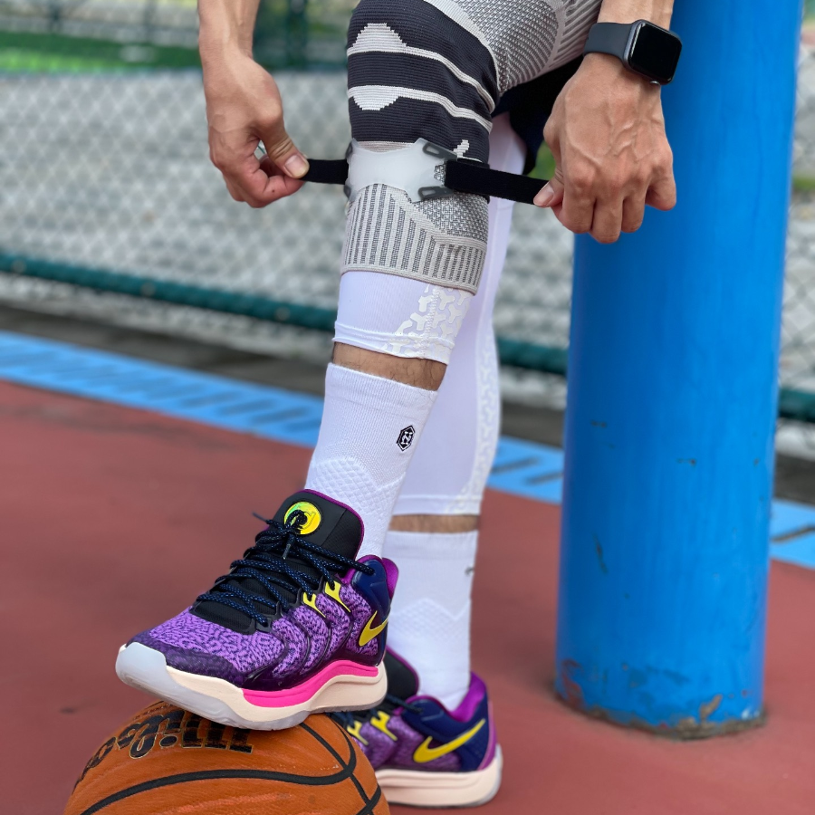 Giay Nike KD 17 'Travel Ball' FJ9487-400