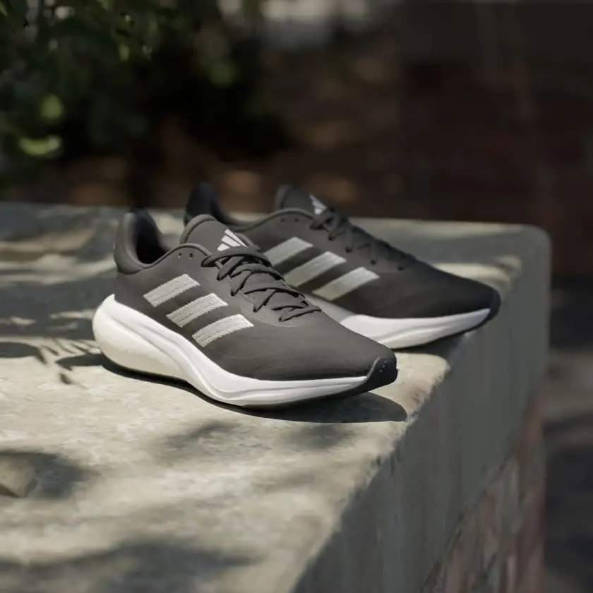 Giay Adidas Supernova 3 'Black Wonder Silver' IE4345