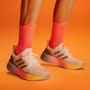 Giay Adidas Ultraboost 5 'Lucid Pink' ID8840