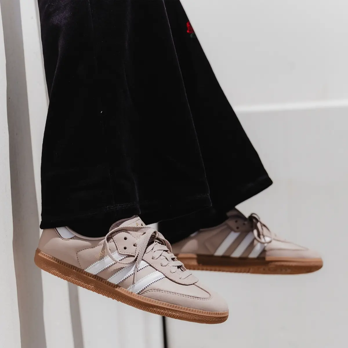 Giay Adidas Wmns Samba OG 'Wonder Taupe' IE6523