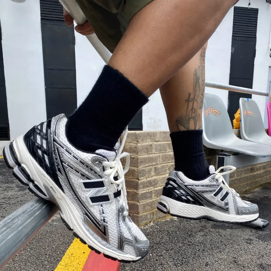 Giay New Balance 1906R 'Silver Metallic Black' M1906RER
