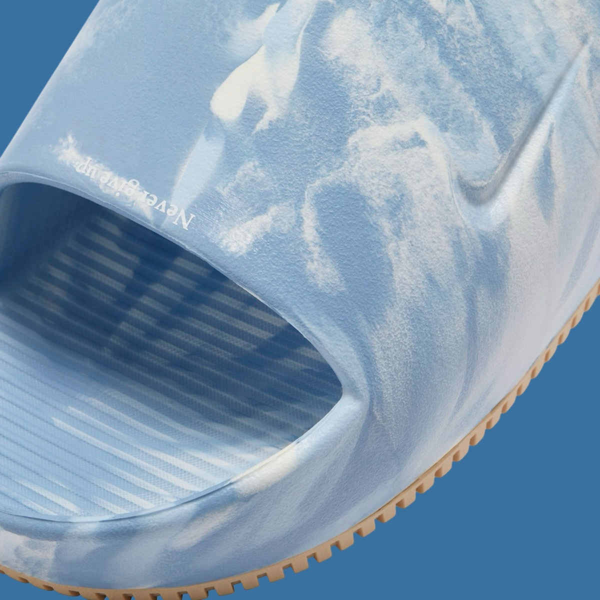 Giay Nike Calm Slide 'Never Give Up' HQ4917-441