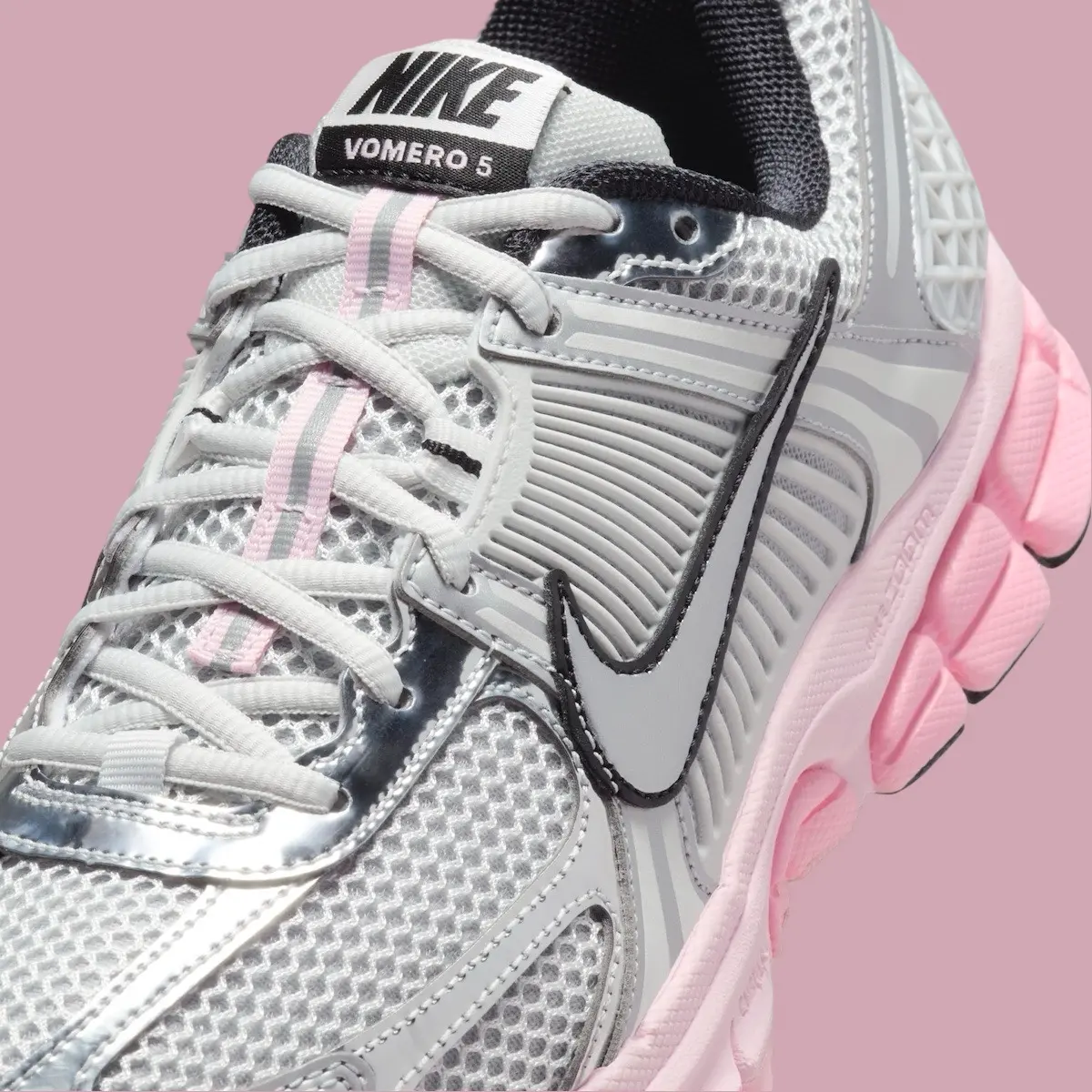 Giay Nike Zoom Vomero 5 'Photon Dust Pink Form' HF1877-001