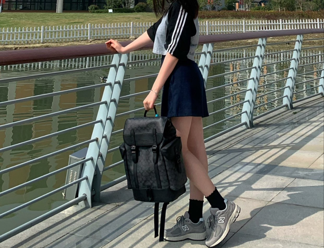 Balo Coach Hitch In Signature Canvas 'Black' C7673-JICHR