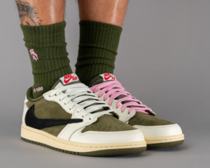 Giay Nike Jordan 1 Low OG SP x Travis Scott 'Medium Olive' DM7866-200