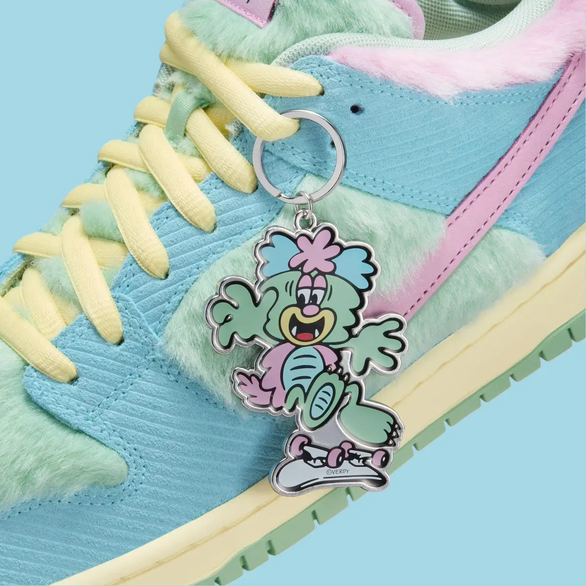Giay Nike Dunk SB Low 'Verdy Visty' FN6040-400