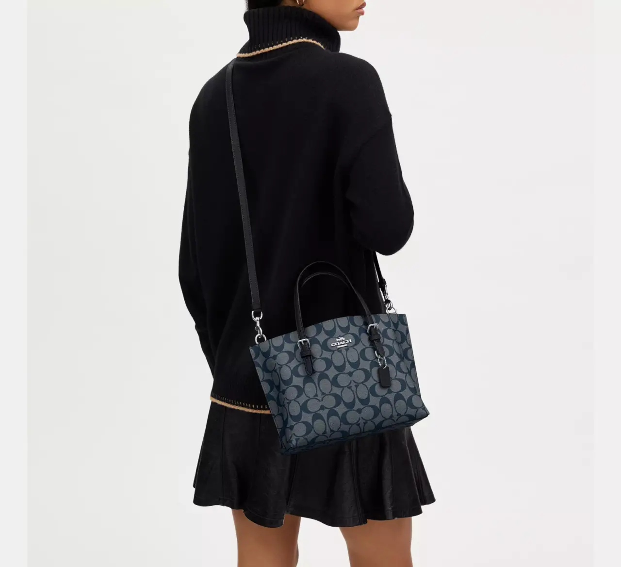 Tui Coach Mollie Tote 25 'Midnight Navy' C4250-SVN2V