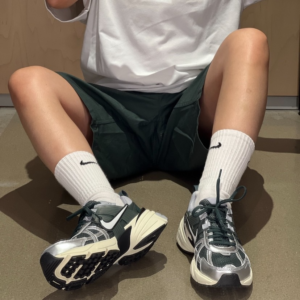 Giay Nike V2K Run 'Vintage Green' HJ4497-300