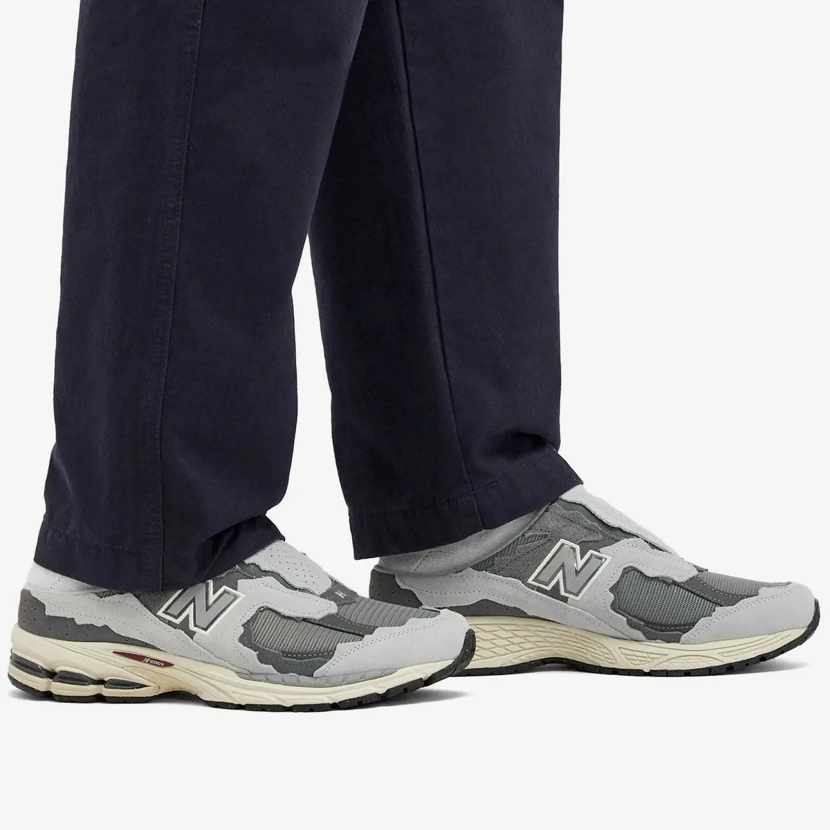 Giay New Balance 2002R Mule 'Rain Cloud' M2002NA
