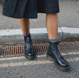 Giay Dr. Martens 1460 Front Zip Lace Up Boots 'Black' 32054001