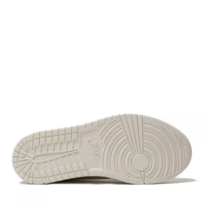 Giay Nike Air Jordan 1 Retro Low Desert 'Light Cream' AV3918-200