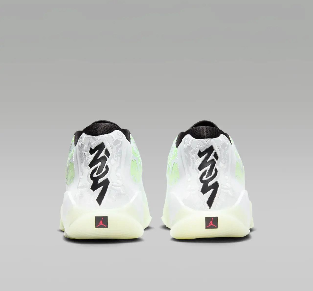 Giay Nike Air Jordan Zion 3 'No Guts' DR0675-110