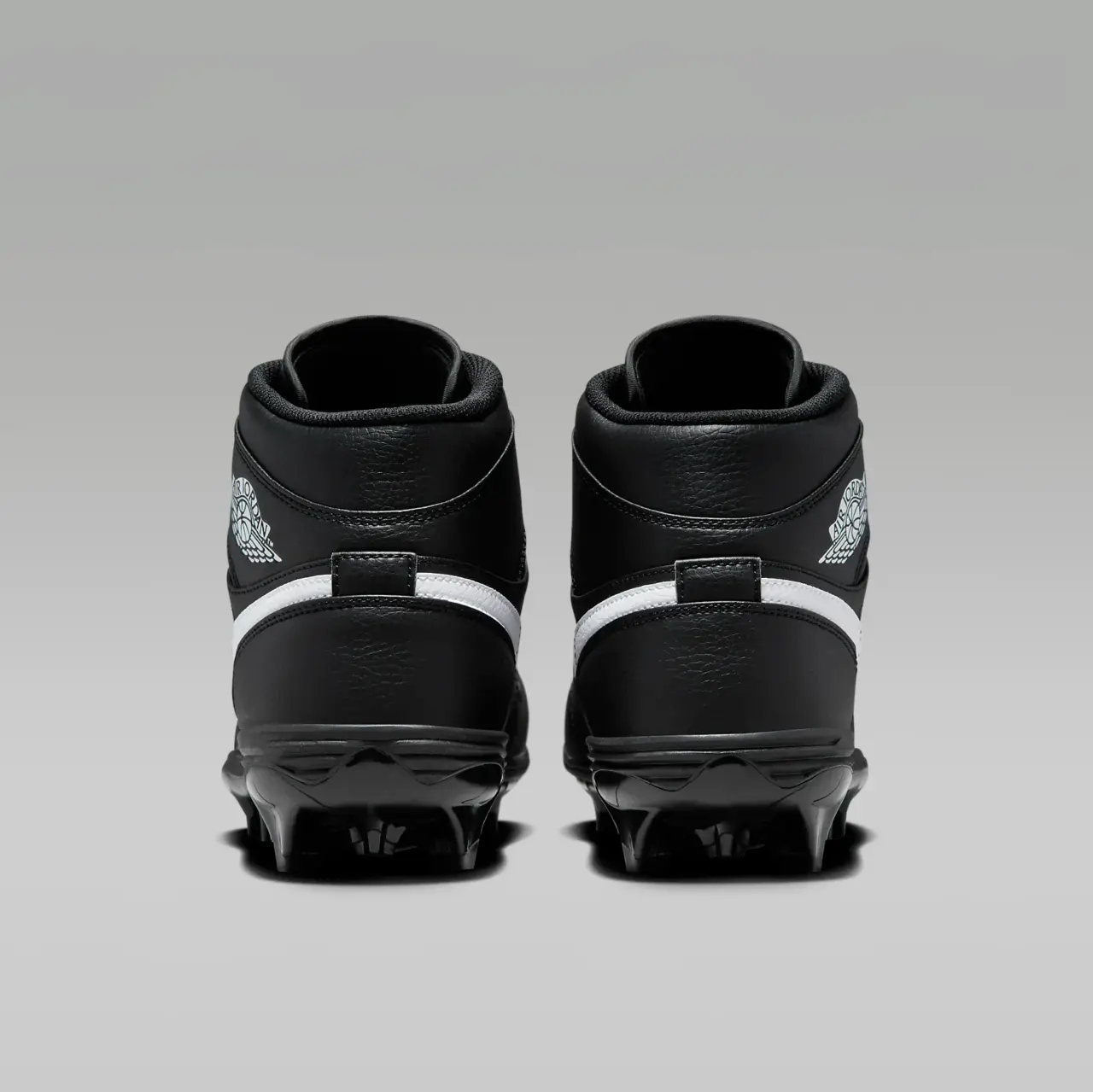 Giay Nike Air Jordan 1 Mid TD Cleat 'Black White' FJ6805-001
