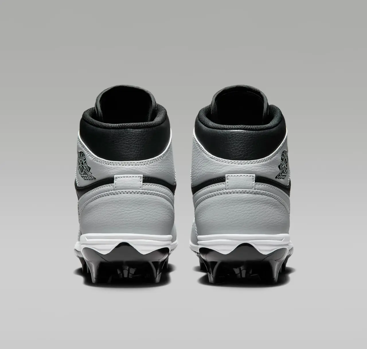 Giay Nike Air Jordan 1 Mid TD Cleat Shadow 2.0 'Smoke Grey' FJ6805-002