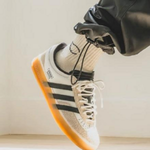 Giay Adidas Bad Bunny x Gazelle Indoor 'Core White' IF9735