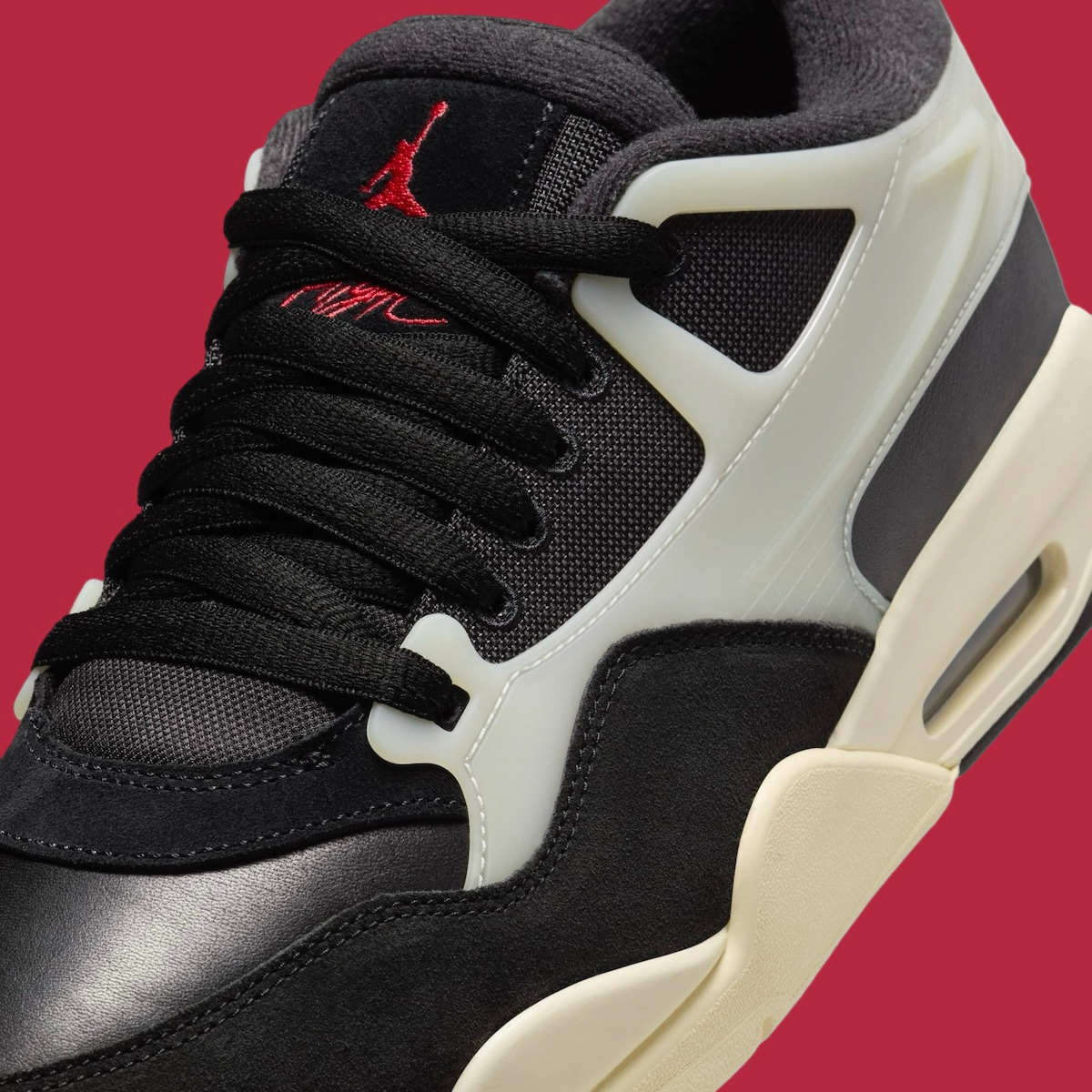 Giay Nike Air Jordan 4 RM 'Black Sail' FQ7939-006