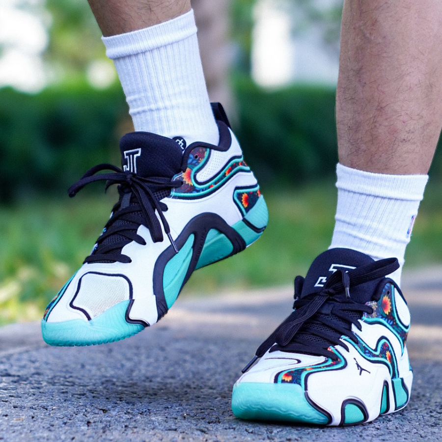 Giay Nike Air Jordan Tatum 3 'Welcome to the Garden' FZ6598-103