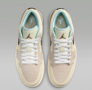 Giay Nike Air Jordan 1 Low SE 'Sanddrift Glacier' HQ3440-101