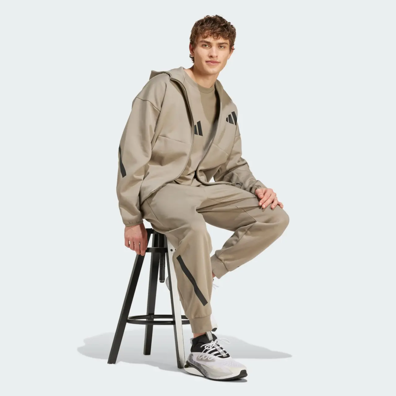 Ao Adidas ZNE Full Zip Hooded Track Jacket 'Brown' JD9600