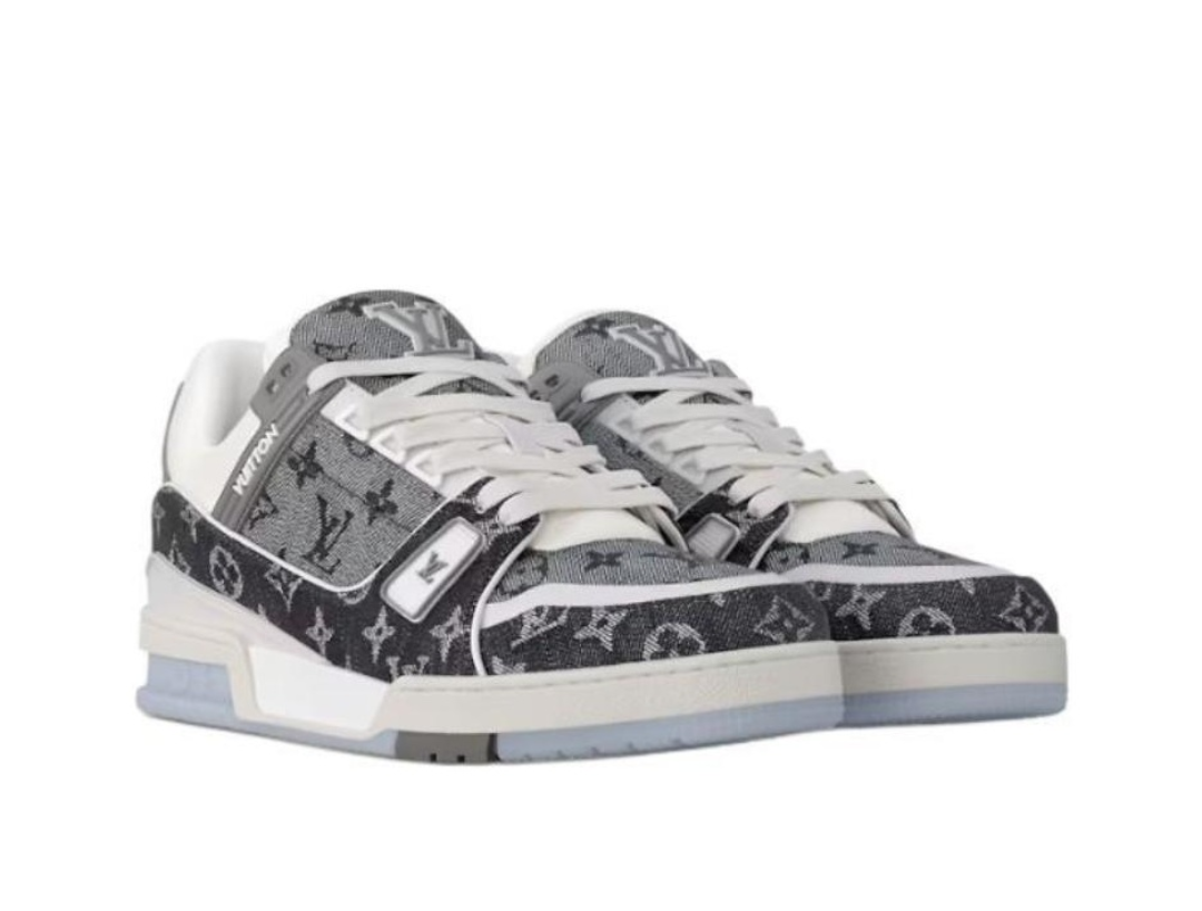 Giay Louis Vuitton Trainer Sneaker 'Grey' 1ADHIZ