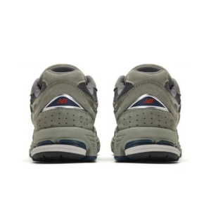 Giay New Balance 2002R GS 'Castlerock' GC2002R0