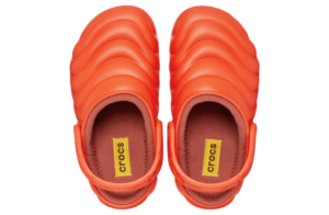 Dep Crocs Classic Overpuff Lined Clog 'Lava' 210059-84J