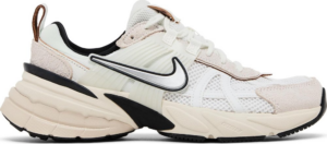 Giay Nike Wmns V2K Run 'White Light' FN6703-100