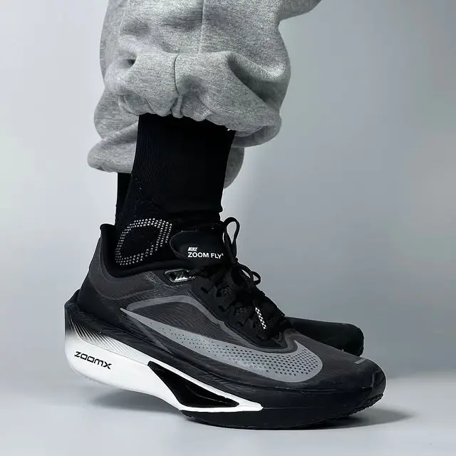 Giay Nike Zoom Fly 6 'Black Smoke Grey' FN8454-001