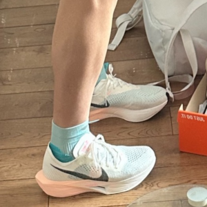 Giay Nike ZoomX VaporFly Next% 3 'Sail Crimson' DV4129-103