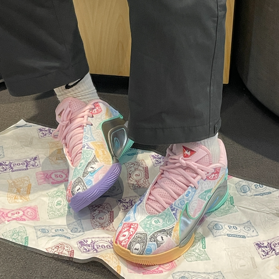 Alternative view of Giày Nike LeBron 22 EP 'Monopoly' FZ1098-100